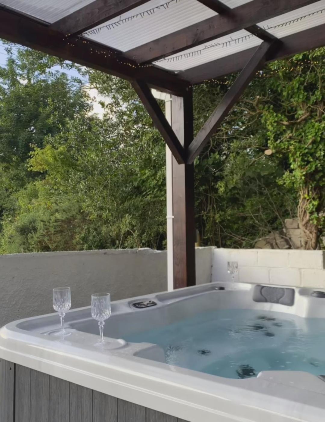 Annie'S House With Thermal Health Spa Мовилл Экстерьер фото
